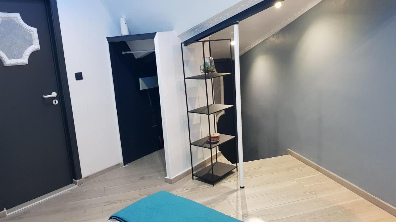 Le Petit Luxembourg Apartment Montignies-sur-Sambre Exterior foto